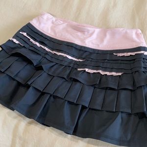 Unique lululemon skort